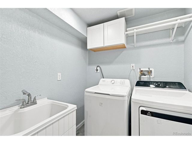 8312 S Upham Way, Littleton, CO 80128