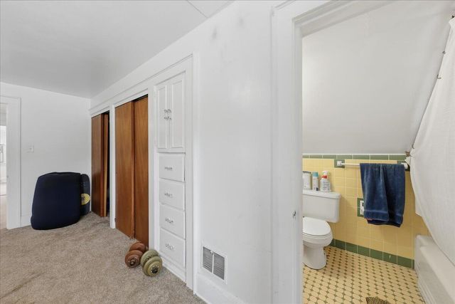 1057 Hamilton Road, Park Hills, KY 41011