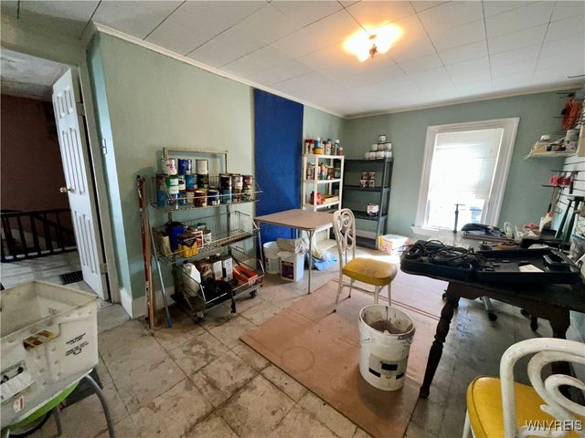 318 Ferry Avenue, Niagara Falls, NY 14301