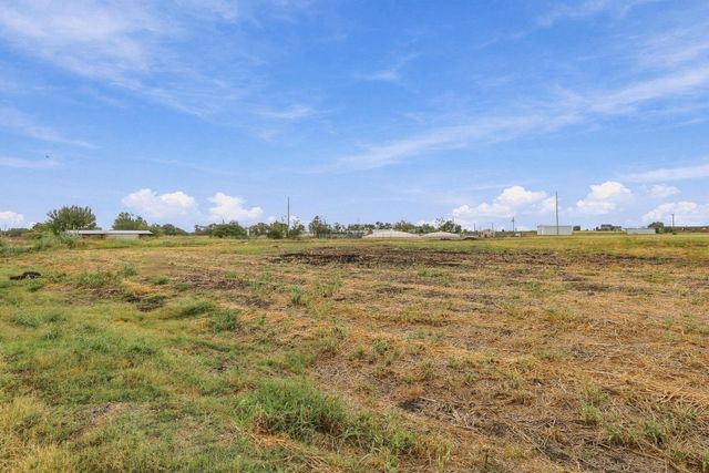 1887 County Road 2162, Caddo Mills, TX 75135