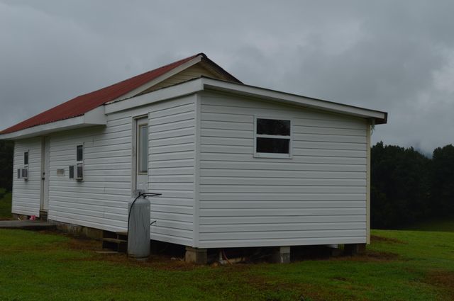442 Shirley Loop, Whitwell, TN 37397