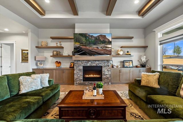 15465 Syrah Ct, Caldwell, ID 83607