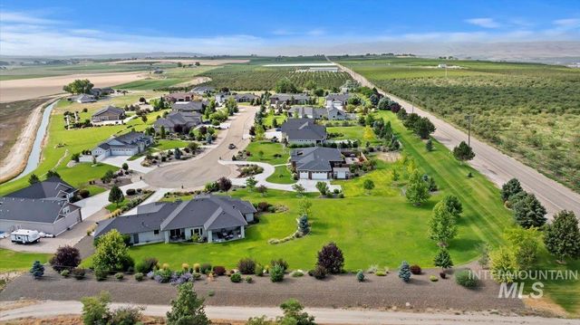 15465 Syrah Ct, Caldwell, ID 83607