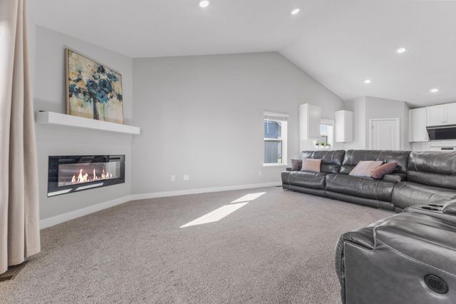 13104 National Street NE, Blaine, MN 55449