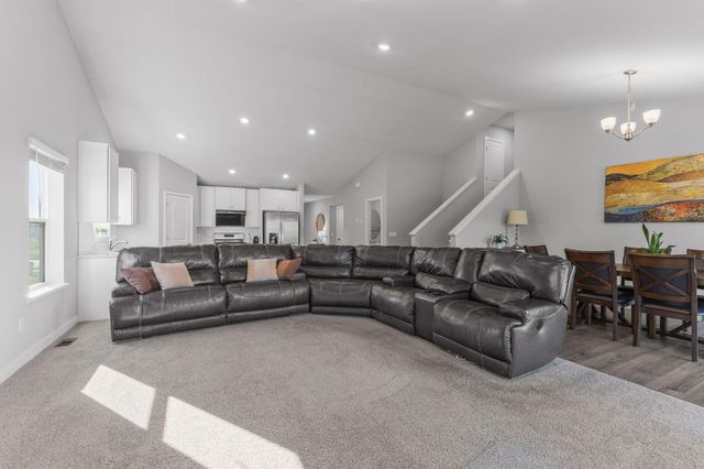 13104 National Street NE, Blaine, MN 55449