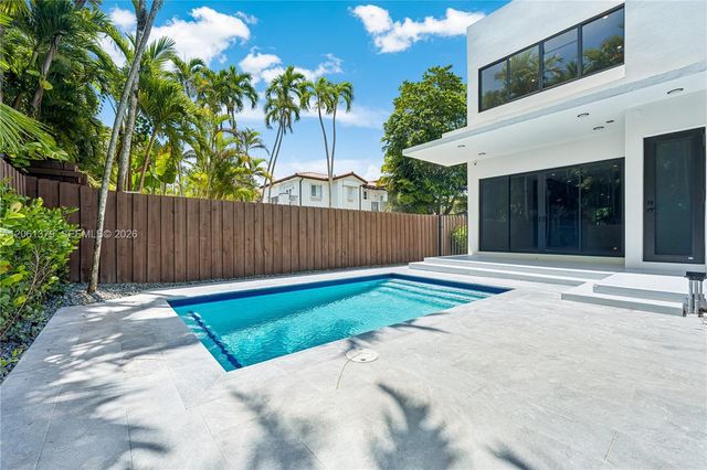 3352 SW 28th Terrace, Miami, FL 33133