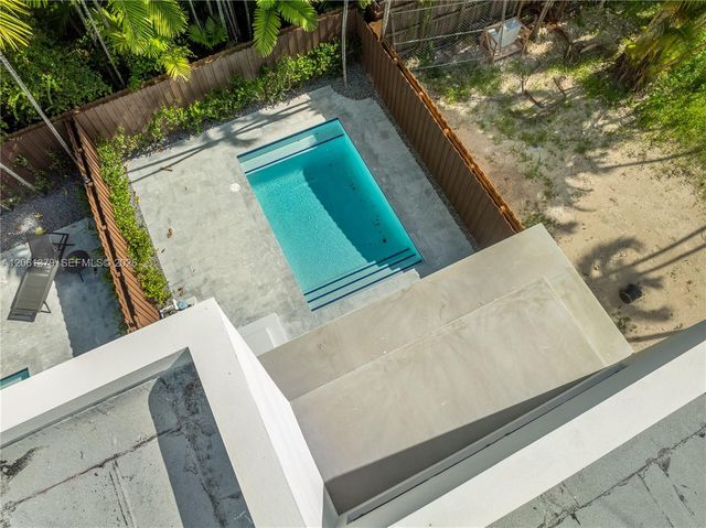 3352 SW 28th Terrace, Miami, FL 33133