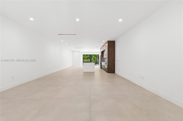 3352 SW 28th Terrace, Miami, FL 33133