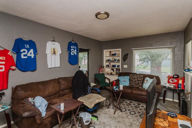 661 S Kansas, Wichita, KS 67211