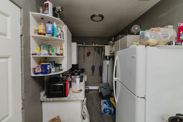 661 S Kansas, Wichita, KS 67211