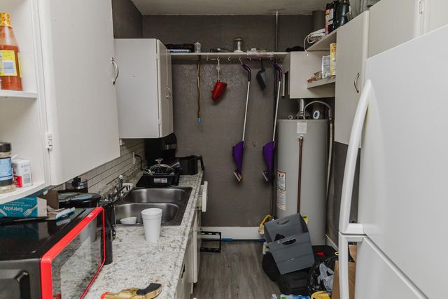 661 S Kansas, Wichita, KS 67211