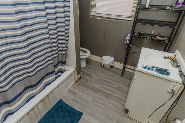 661 S Kansas, Wichita, KS 67211