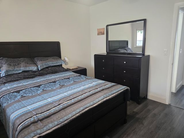 900 SW 11th Avenue 7C, Hallandale Beach, FL 33009