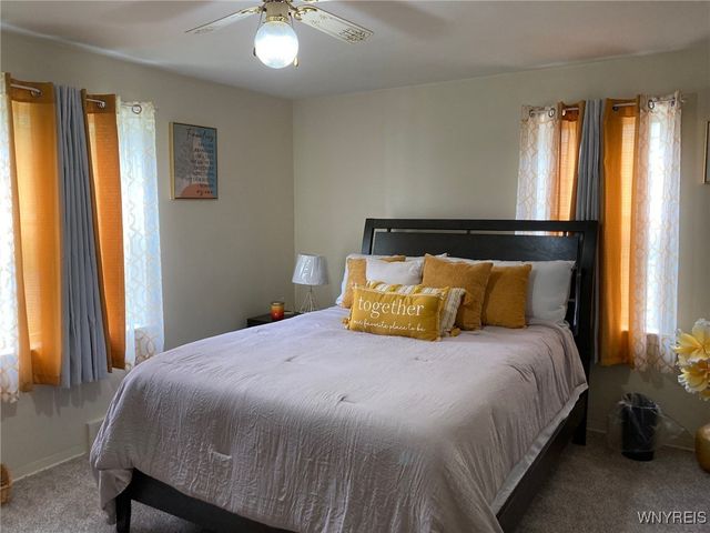 618 82nd Street, Niagara Falls, NY 14304