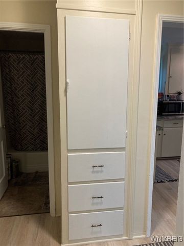 618 82nd Street, Niagara Falls, NY 14304