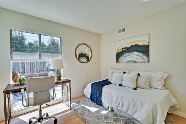 998 Rosa Court, Sunnyvale, CA 94086