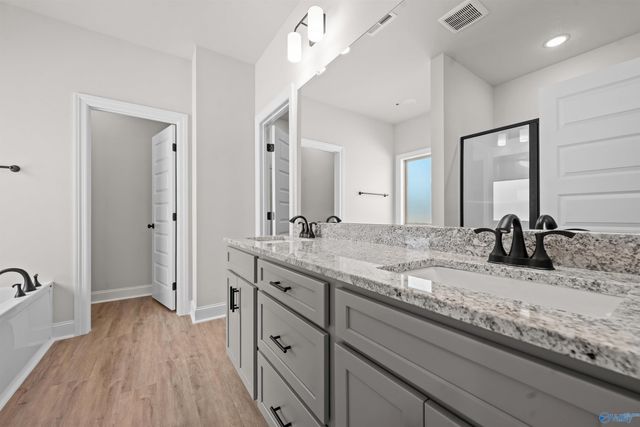 111 Alton Dale Drive, Toney, AL 35773