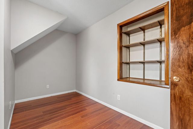 1153 Idaho Avenue W, Saint Paul, MN 55108