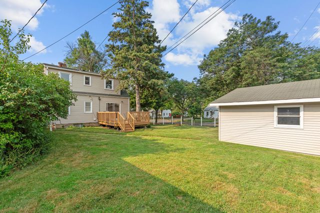 1153 Idaho Avenue W, Saint Paul, MN 55108