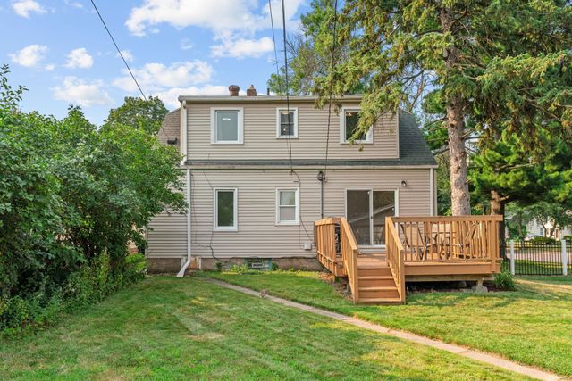 1153 Idaho Avenue W, Saint Paul, MN 55108
