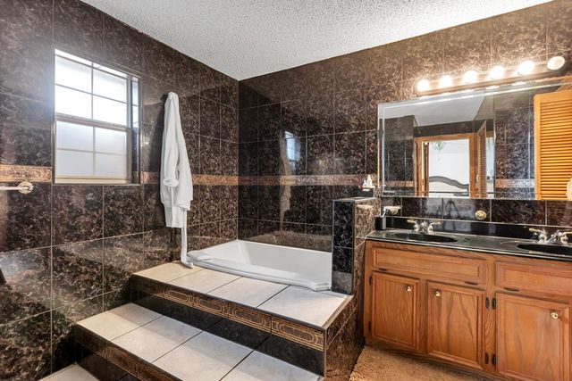 2733 Roger, Odessa, TX 79762