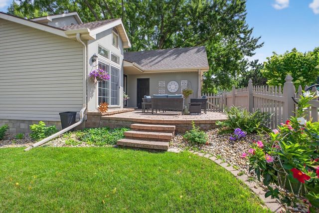 2513 Aspen Lane SW, Rochester, MN 55902