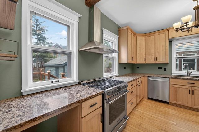 205 Dixon Street, Madison, WI 53704
