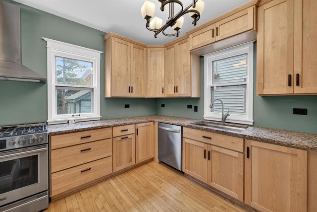 205 Dixon Street, Madison, WI 53704