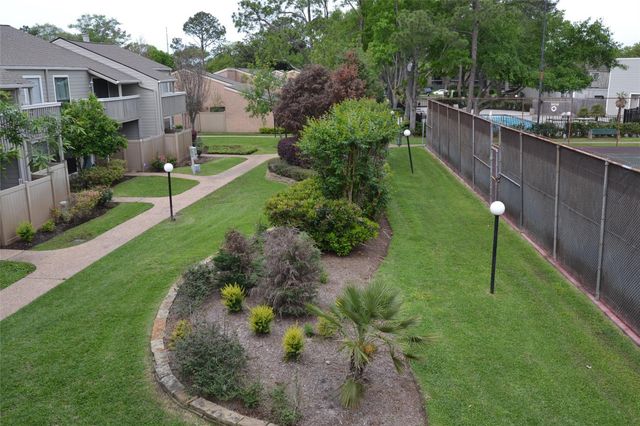 2379 Briarwest Boulevard 55, Houston, TX 77077