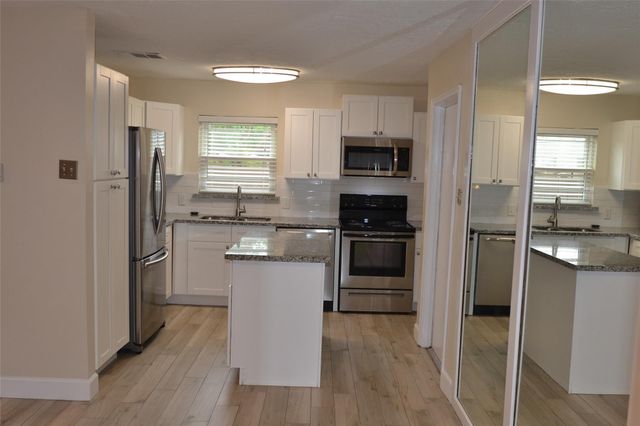 2379 Briarwest Boulevard 55, Houston, TX 77077