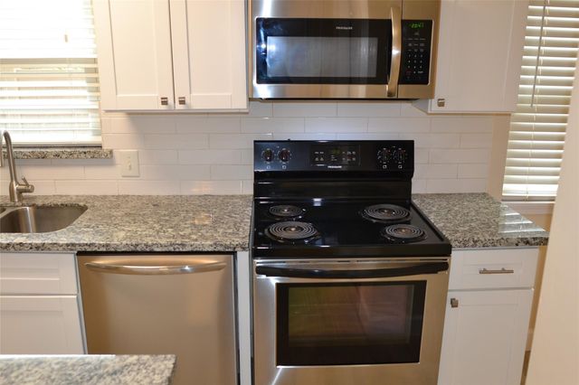 2379 Briarwest Boulevard 55, Houston, TX 77077
