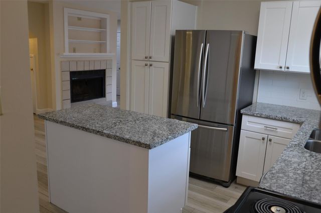 2379 Briarwest Boulevard 55, Houston, TX 77077