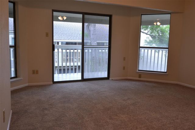 2379 Briarwest Boulevard 55, Houston, TX 77077