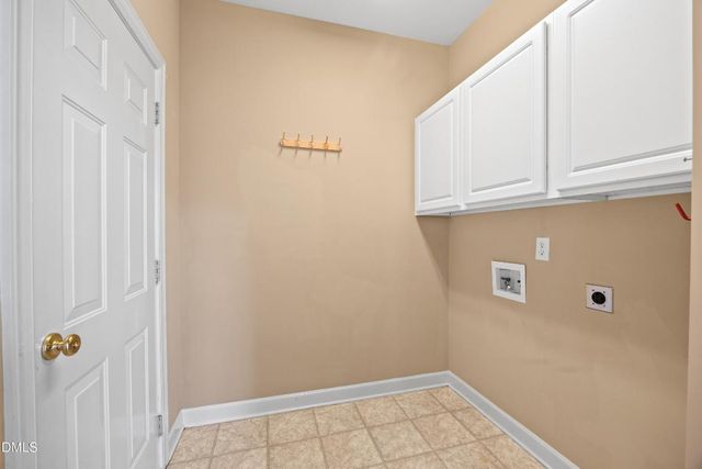 101 Fringe Tree Court, Cary, NC 27519