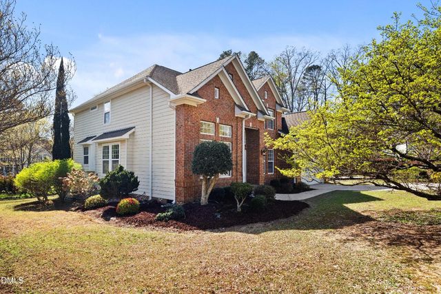 101 Fringe Tree Court, Cary, NC 27519