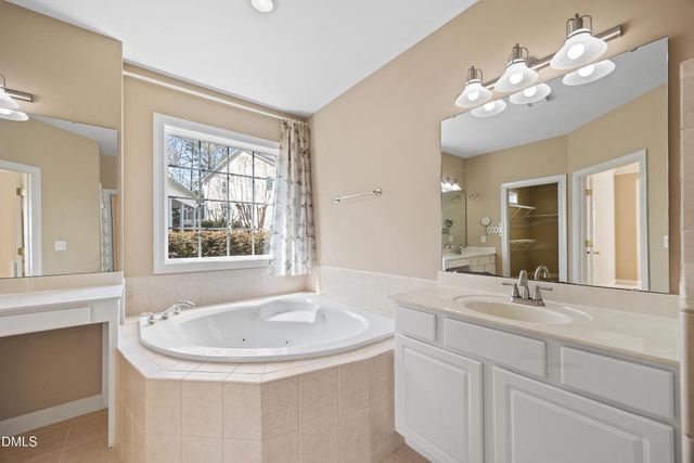 101 Fringe Tree Court, Cary, NC 27519