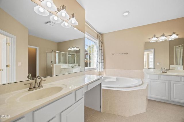 101 Fringe Tree Court, Cary, NC 27519