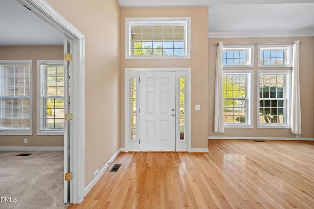 101 Fringe Tree Court, Cary, NC 27519