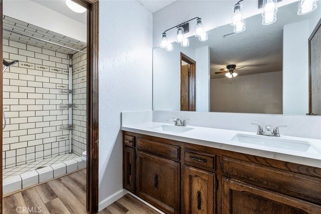 1629 Willow, Clovis, CA 93612