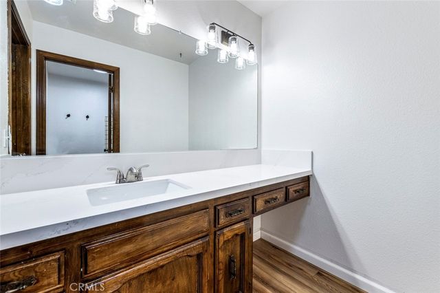 1629 Willow, Clovis, CA 93612