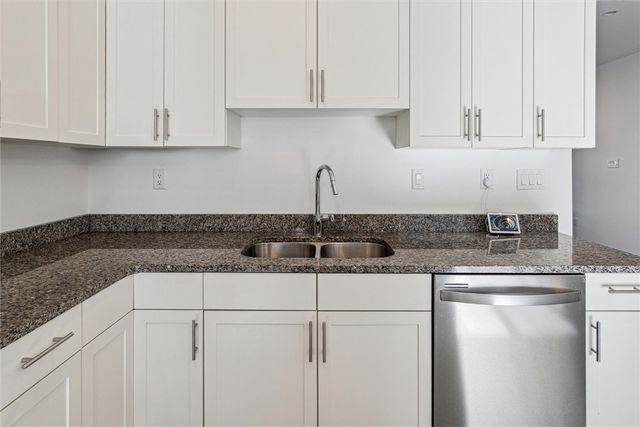 160 56th St, Lawrenceville, PA 15201
