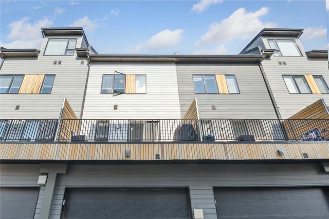160 56th St, Lawrenceville, PA 15201
