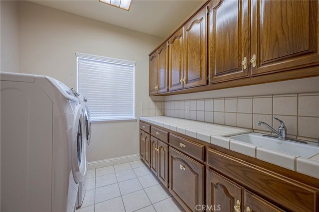 591 Bobolink Court, Merced, CA 95340