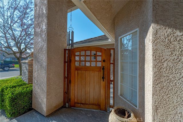 591 Bobolink Court, Merced, CA 95340