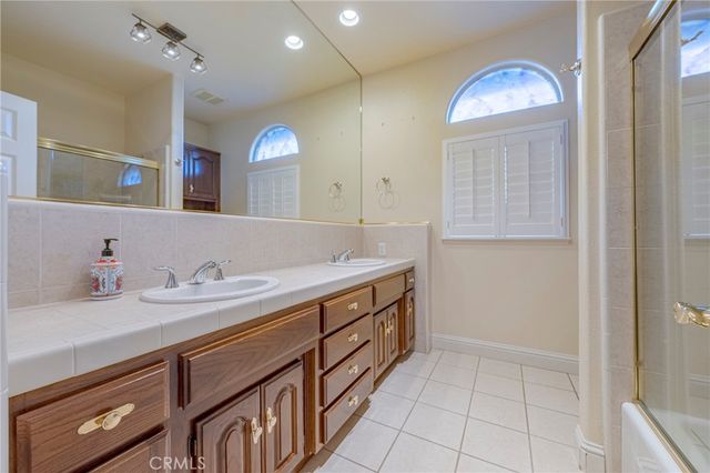 591 Bobolink Court, Merced, CA 95340