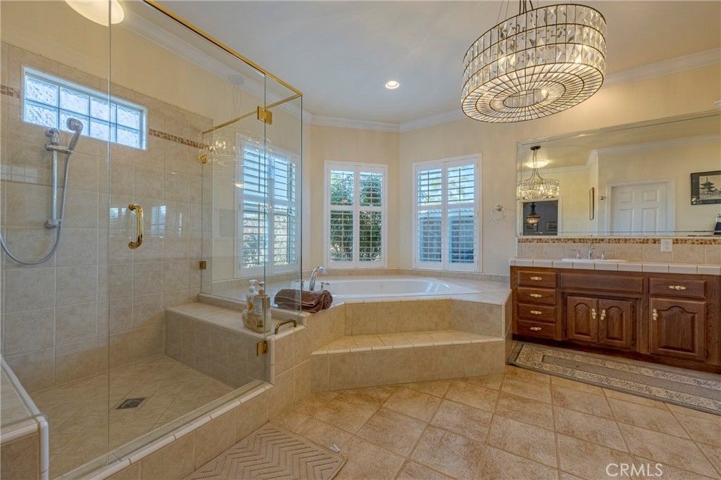 Image 13 of property listing at 591 Bobolink Court, Merced, CA 95340