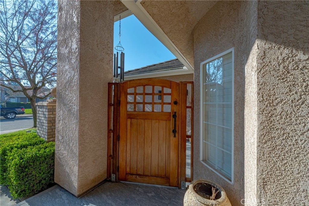 Image 35 of property listing at 591 Bobolink Court, Merced, CA 95340