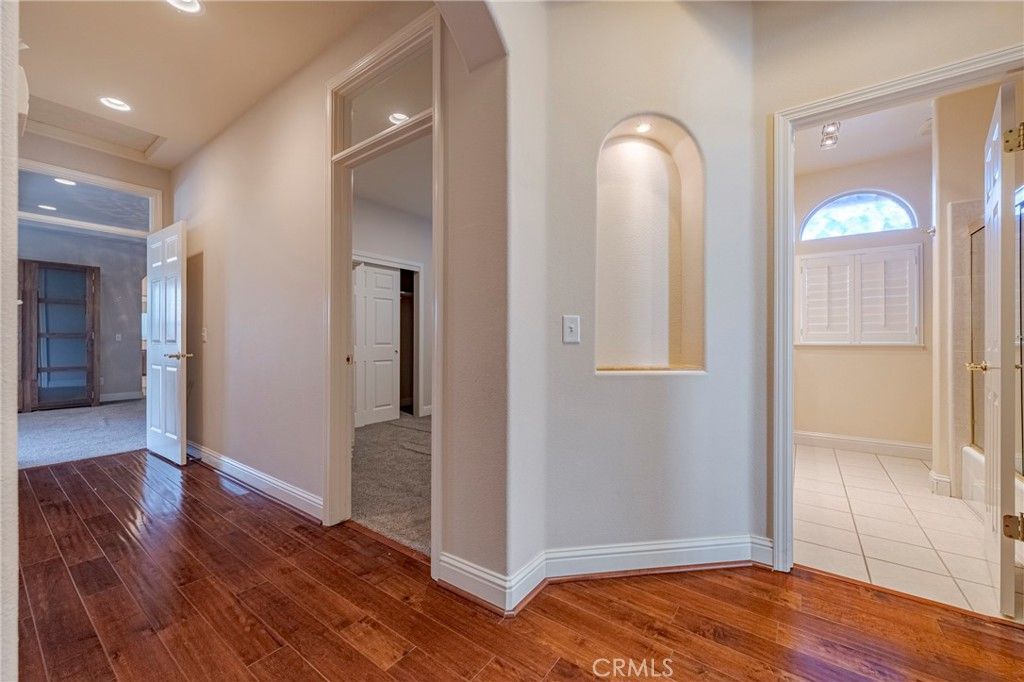 Image 3 of property listing at 591 Bobolink Court, Merced, CA 95340