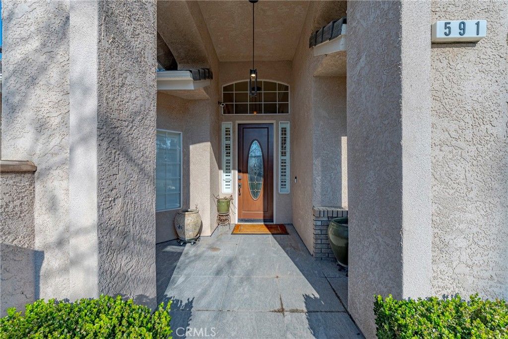 Image 52 of property listing at 591 Bobolink Court, Merced, CA 95340