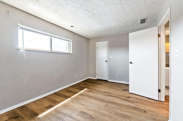 3204 Chateau Morse Court, Columbus, OH 43231